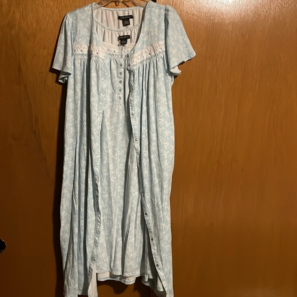 Earth Angels night gown set